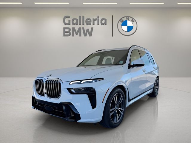 2024 BMW X7 40i's photo