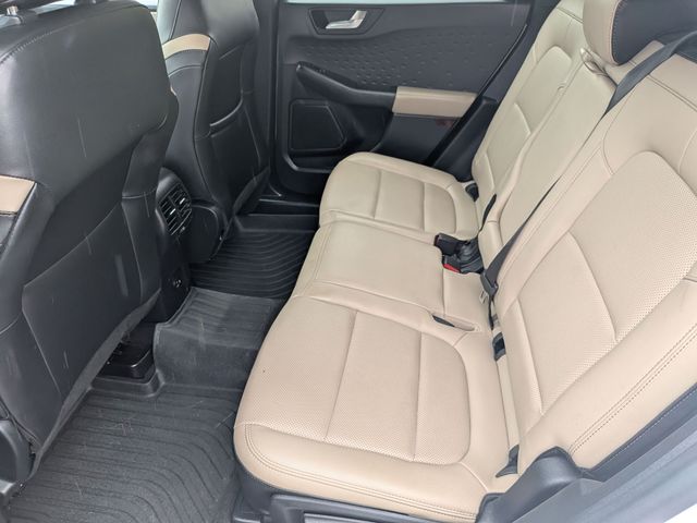 2020 Ford Escape - Image 25