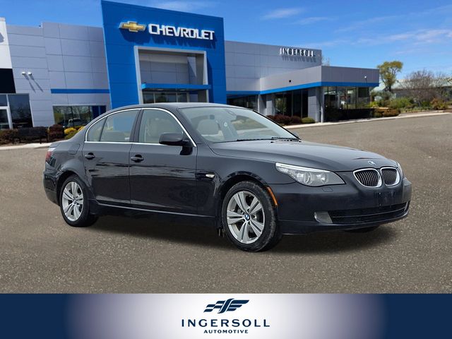 2010 BMW 5 Series 528i xDrive Sedan AWD