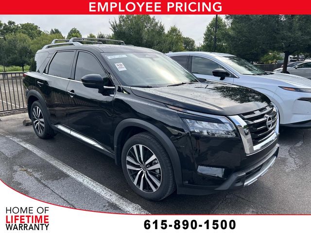 Super Black 2025 Nissan Pathfinder SUV / Crossover Front-Wheel Drive 9-Speed Automatic