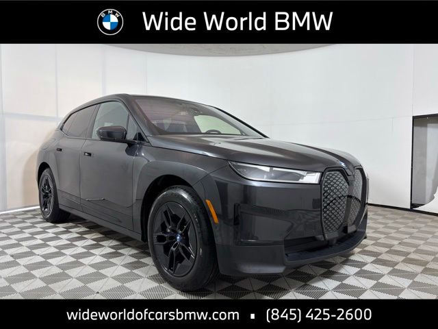 2024 BMW iX xDrive50