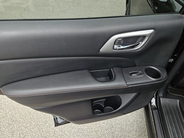 Used 2020 Nissan Pathfinder SUV