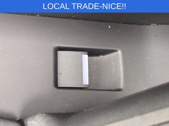 Used 2024  Land Rover S image 31