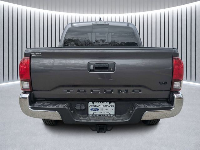 View vehicle photo 5