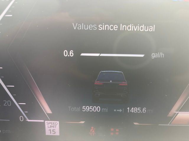 Used 2023 Black BMW xDrive40i image 10