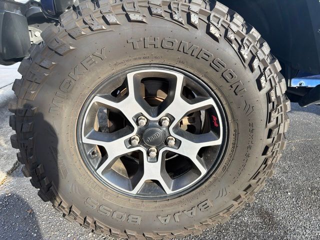 Used 2019 Blue Jeep Unlimited Rubicon image 8