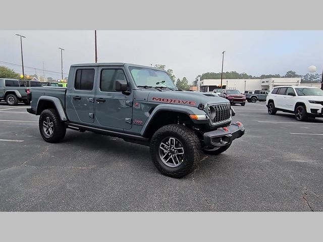 2026 Jeep Gladiator Mojave 4x4