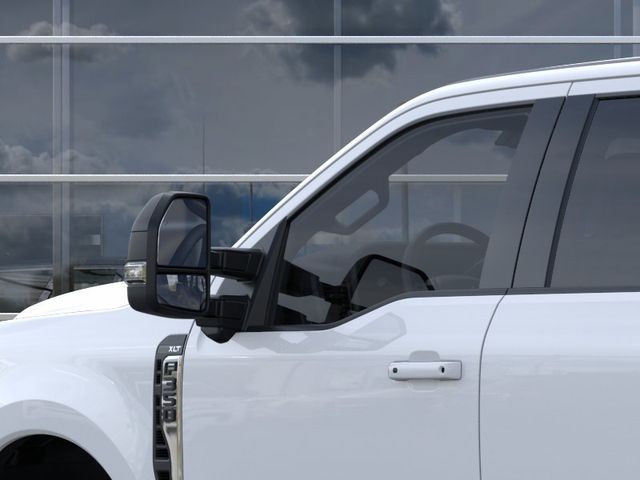 New 2026 Oxford White Ford XLT image 20