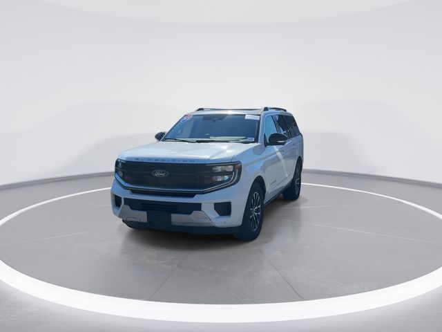 Used 2025 White Ford Platinum image 2