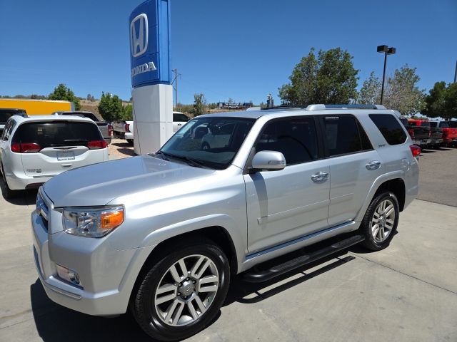 Classic Silver Metallic 2011 Toyota 4Runner SUV / Crossover 5-Speed Automatic Overdrive