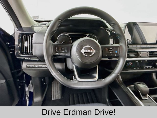 Used 2024 Nissan Pathfinder SUV