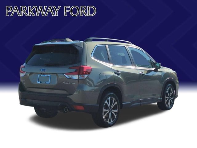 Used 2021 Green Subaru Limited image 5