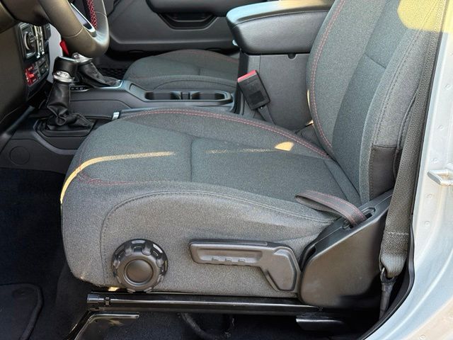 Used 2024 Jeep Wrangler SUV