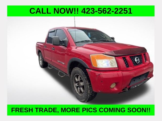 2011 Nissan Titan PRO-4X Crew Cab 4WD