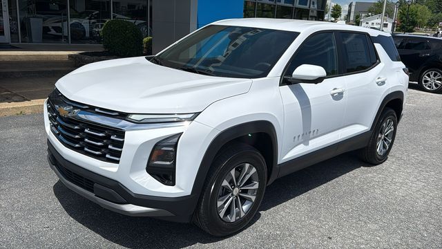 new 2026 Chevrolet Equinox car, priced at $32,065