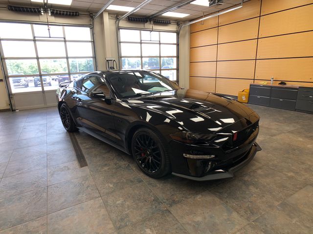 2022 Ford Mustang GT Premium Fastback RWD