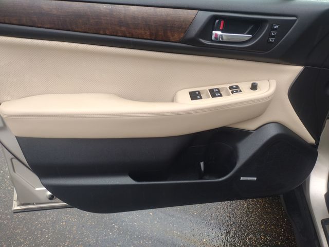 2016 Subaru Outback 3.6R photo