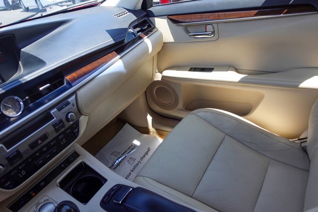 used 2014 Lexus ES car, priced at $17,500