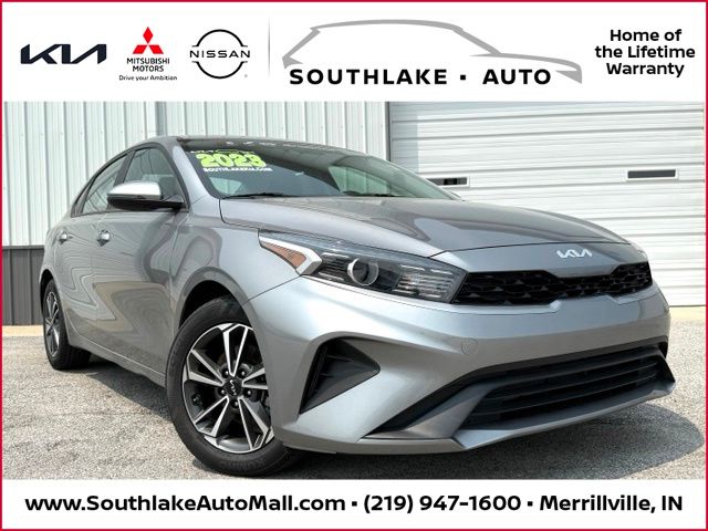 Steel Gray 2023 Kia Forte Sedan Front-Wheel Drive Continuously Variable Transmission