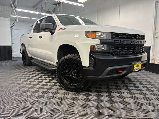 White 2019 Chevrolet Silverado 1500 Pickup Truck Four-Wheel Drive 6-Speed Automatic Overdrive