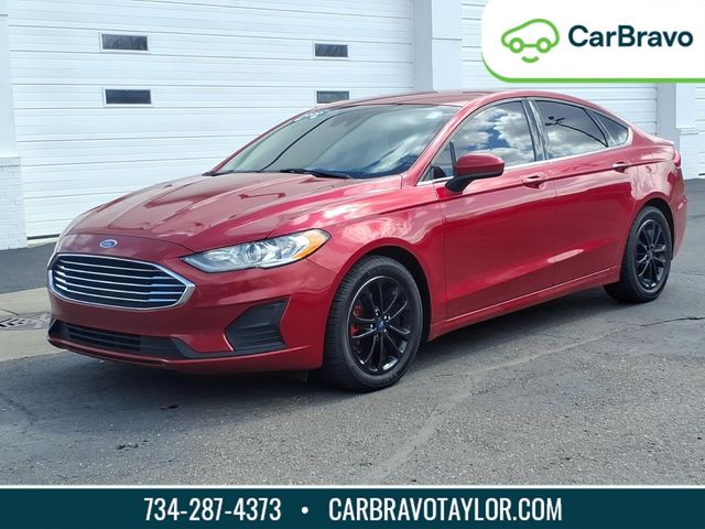 Red 2020 Ford Fusion SE FWD Sedan Front-Wheel Drive 6-Speed Automatic