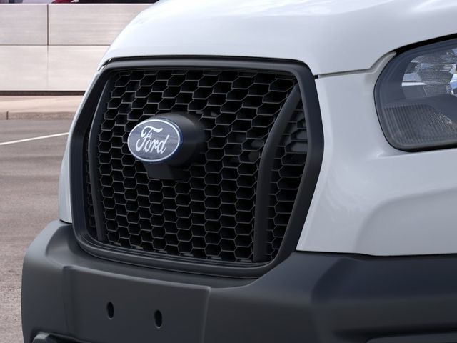 New 2026 Oxford White Ford Base image 17