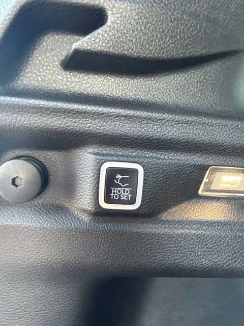 2024 Jeep Grand Cherokee L Altitude:46914A