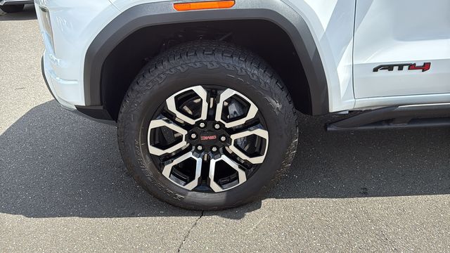 Used 2025 GMC Canyon Truck