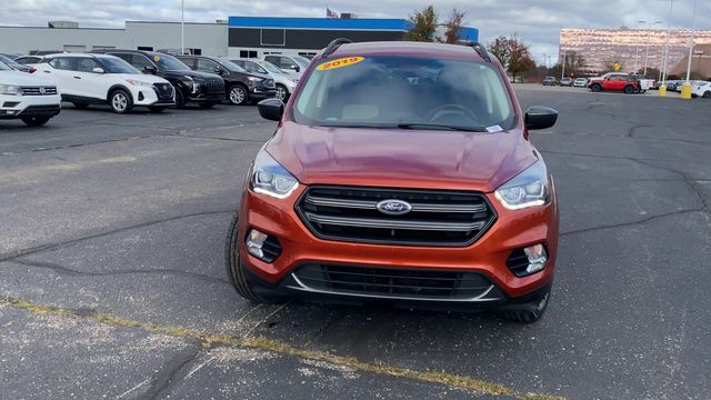 2019 Ford Escape SEL 3