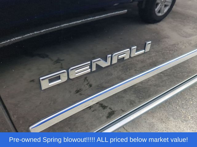 Used 2018 Black GMC Denali image 11