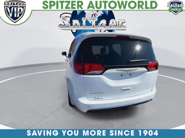 Used 2019 White Chrysler Touring L Plus image 8