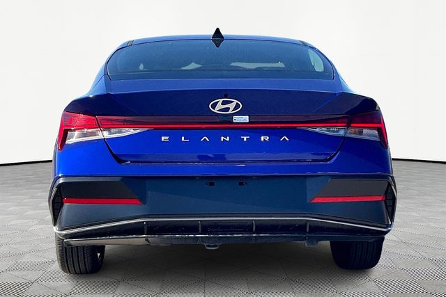 Used 2025 Hyundai Elantra For Sale in OLIVE BRANCH, MS