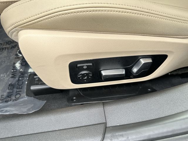 2020 BMW 330i - $21,077