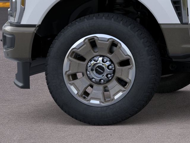 New 2026 White Ford King Ranch image 19
