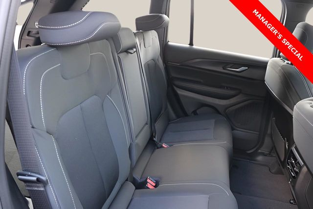 New Car 2025 Jeep Grand Cherokee  Laredo X For Sale Under $35,000 In Austin, Texas