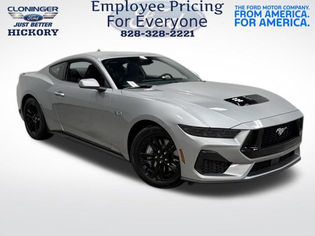 2025 Ford Mustang GT photo
