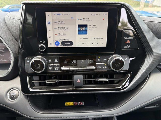 Used 2025 Toyota Highlander SUV