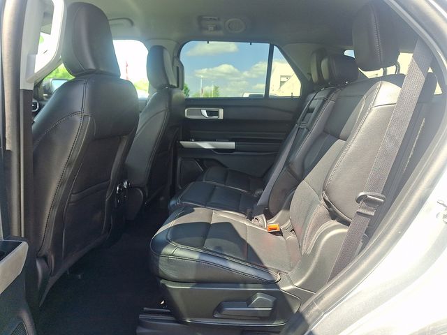 2023 Ford Explorer Limited - Photo 10