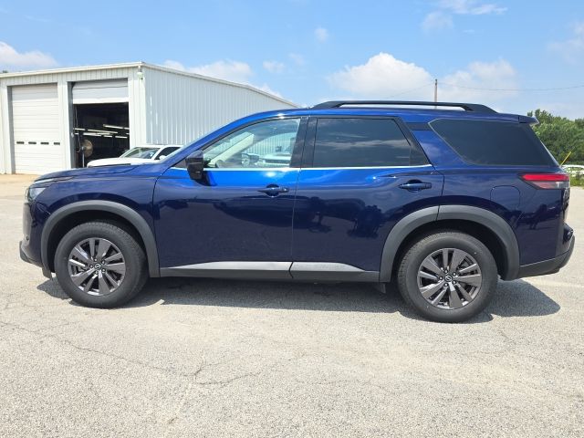 Photo of 2023 Nissan Pathfinder SV in Dallas, GA - 2,  2023 Nissan Pathfinder SV:B01812