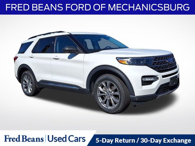 White Metallic 2022 Ford Explorer SUV / Crossover All-Wheel Drive Automatic