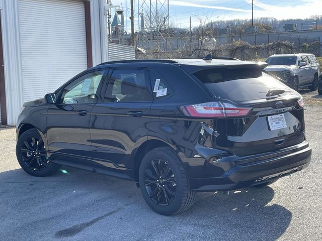 2024 Ford Edge SE 24