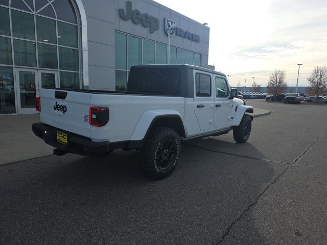 2026 Jeep Gladiator Willys - Bright White Clearcoat exterior view 5