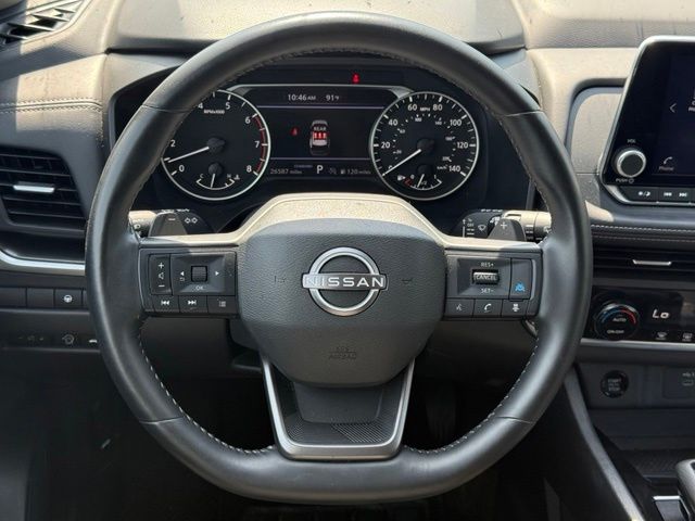 2025 Nissan Rogue SV - Photo 12
