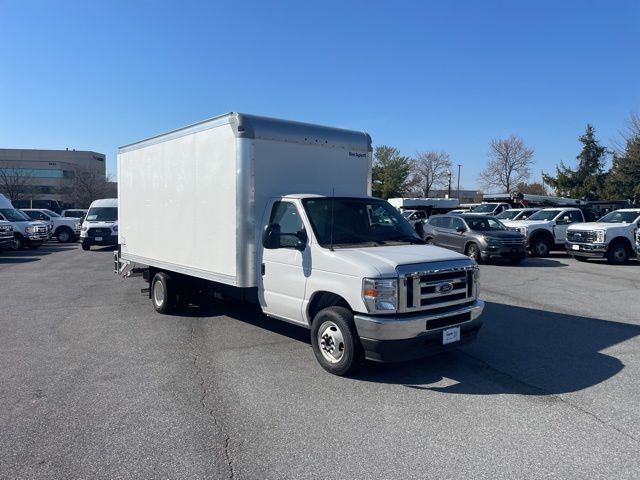 2025 Ford E-Series E-350 SD