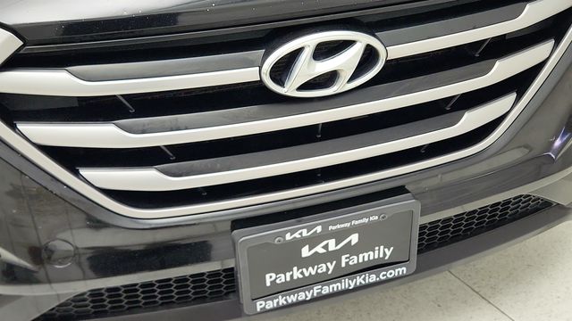 2017 Hyundai Tucson SE Plus Black at Martin Chrysler Dodge Jeep Ram