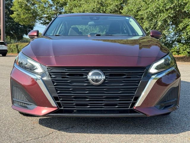 Used 2023 Nissan Altima Sedan