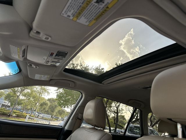 2019 Subaru Outback - $17,777