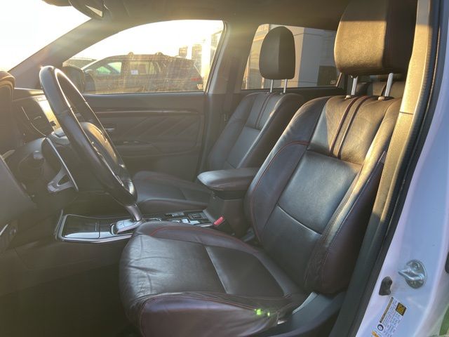 Used 2018 Mitsubishi Outlander PHEV SEL 4D Sport Utility