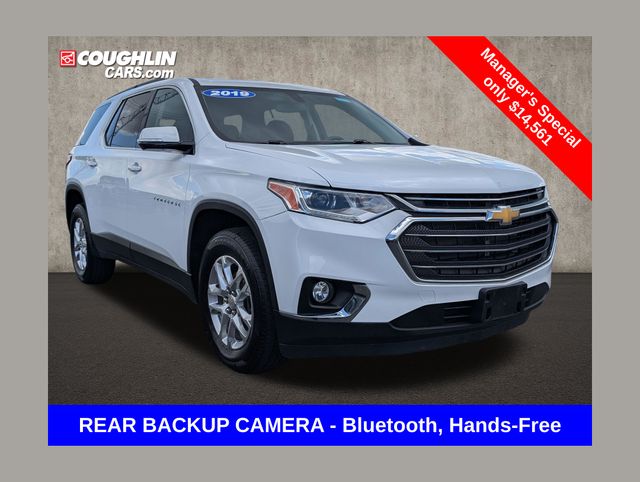 Summit White 2019 Chevrolet Traverse SUV / Crossover Front-Wheel Drive 9-Speed Automatic