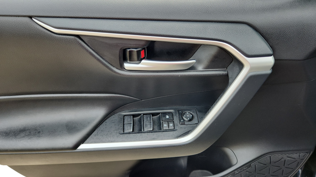 2025 Toyota RAV4 Hybrid